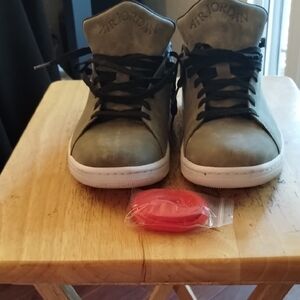 Air Jordan Lo Sneakers